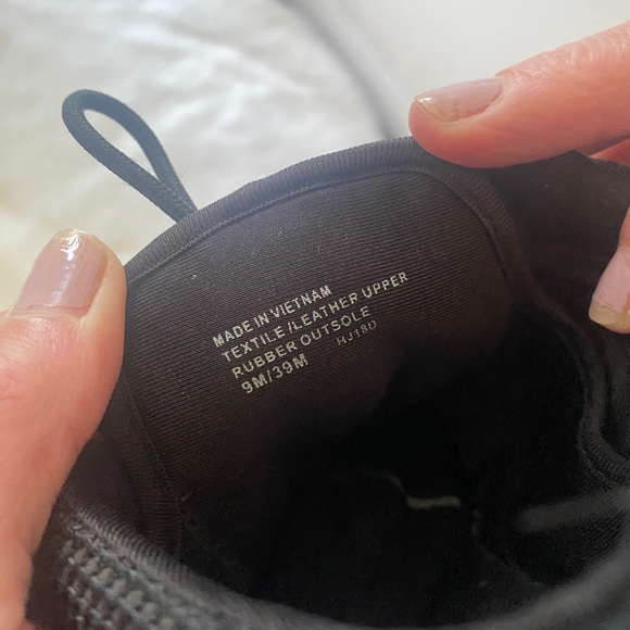 Michael kors running shoes - Picture 2 of 6